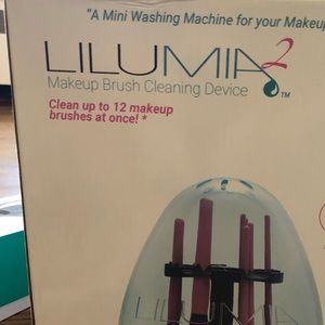 Lilumia Brush Cleaner